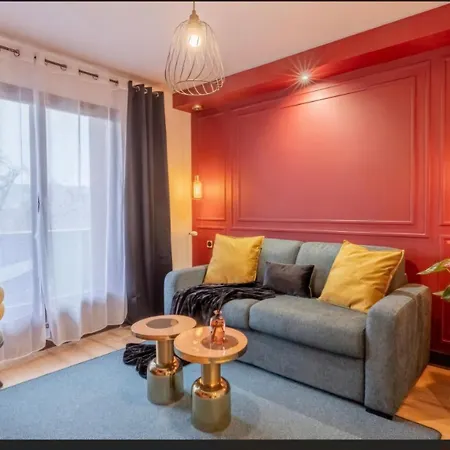 Studio Moderne Chaleureux Et Calme Annecy Exterior photo